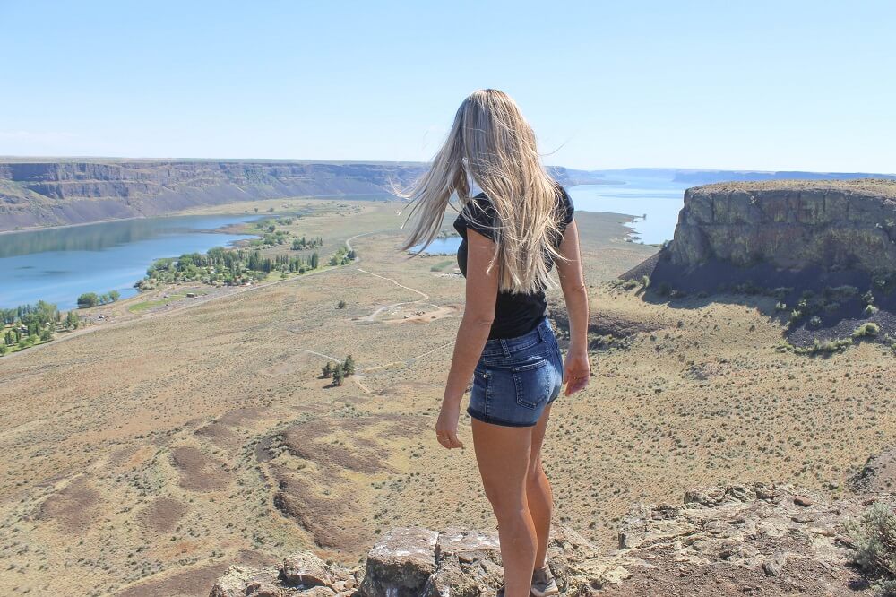 Steamboat Rock Hiking Trail