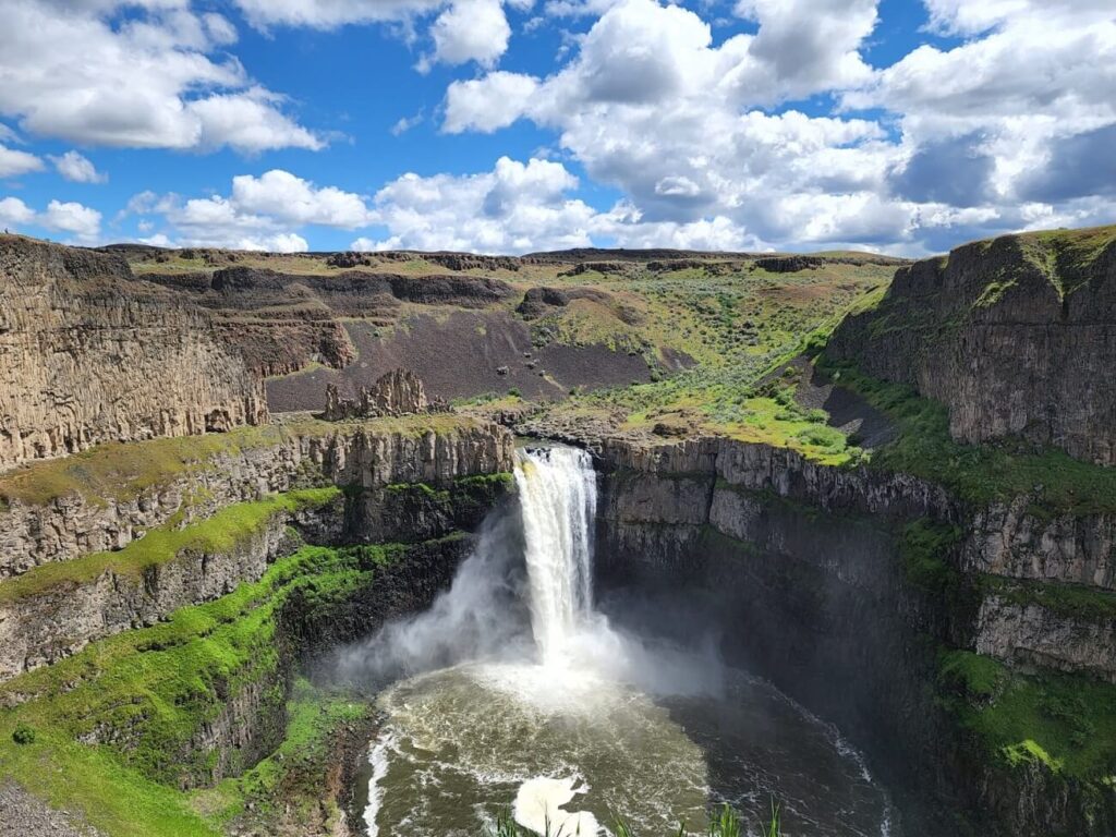Palouse Falls is an easy day trip from the Tri-Cities, Washington.
