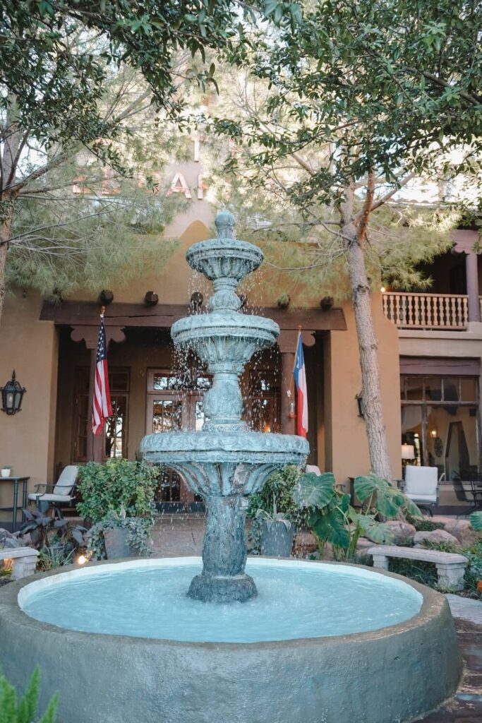 Hotel El Capitan, Van Horn, West Texas.